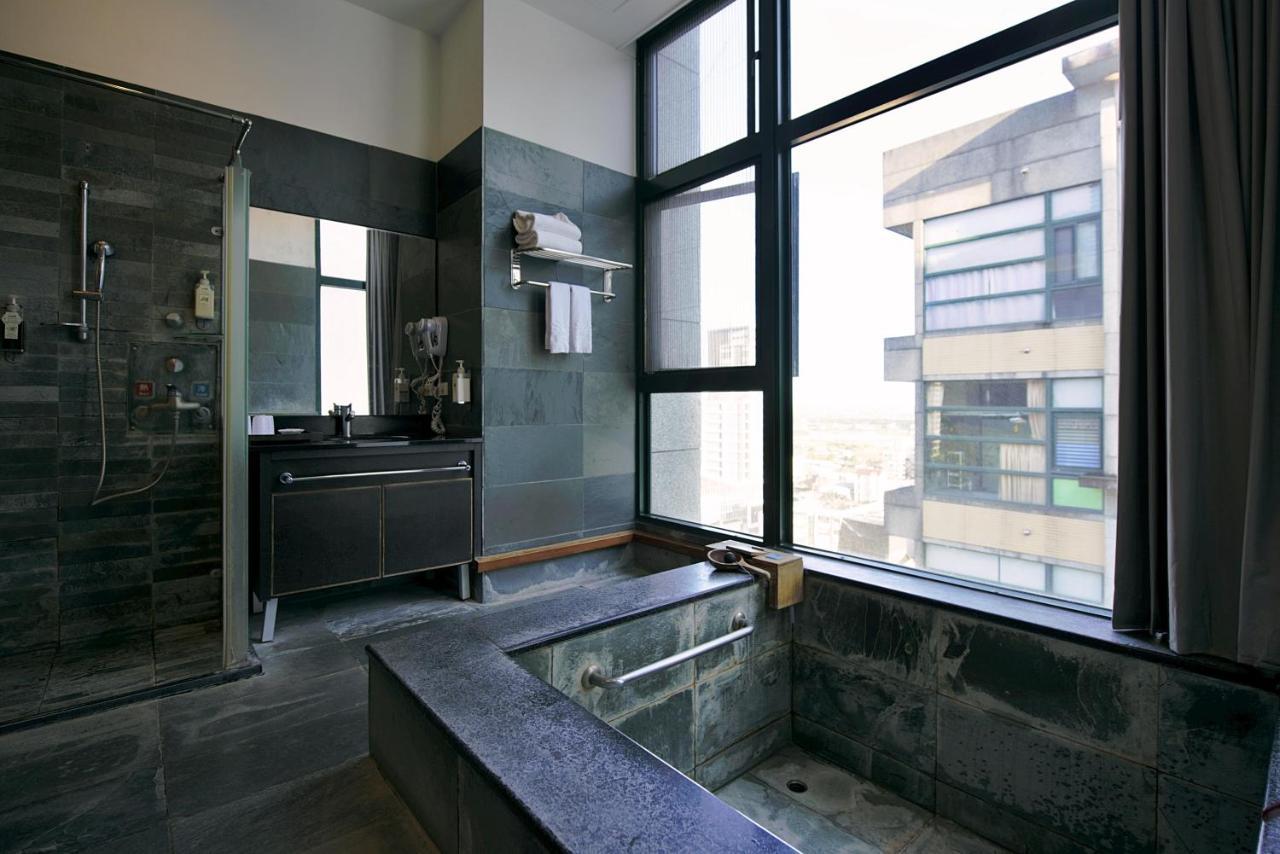 Muen Hot Spring Hotel Jiaoxi Exterior photo